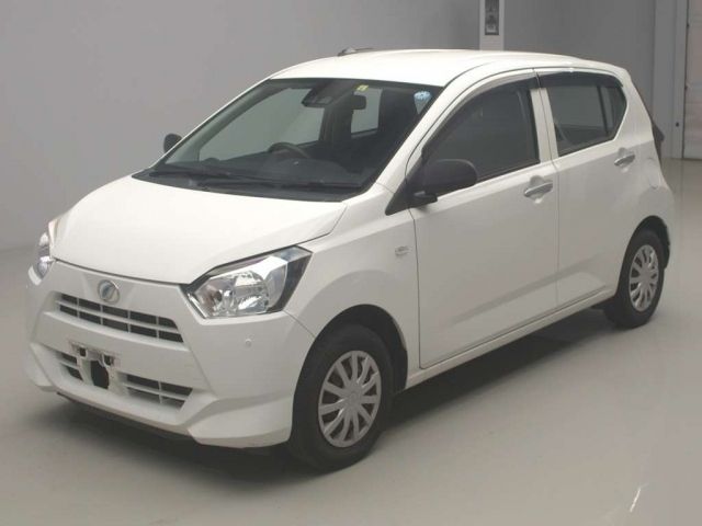 80086 Daihatsu Mira e s LA350S 2018 г. (TAA Yokohama)